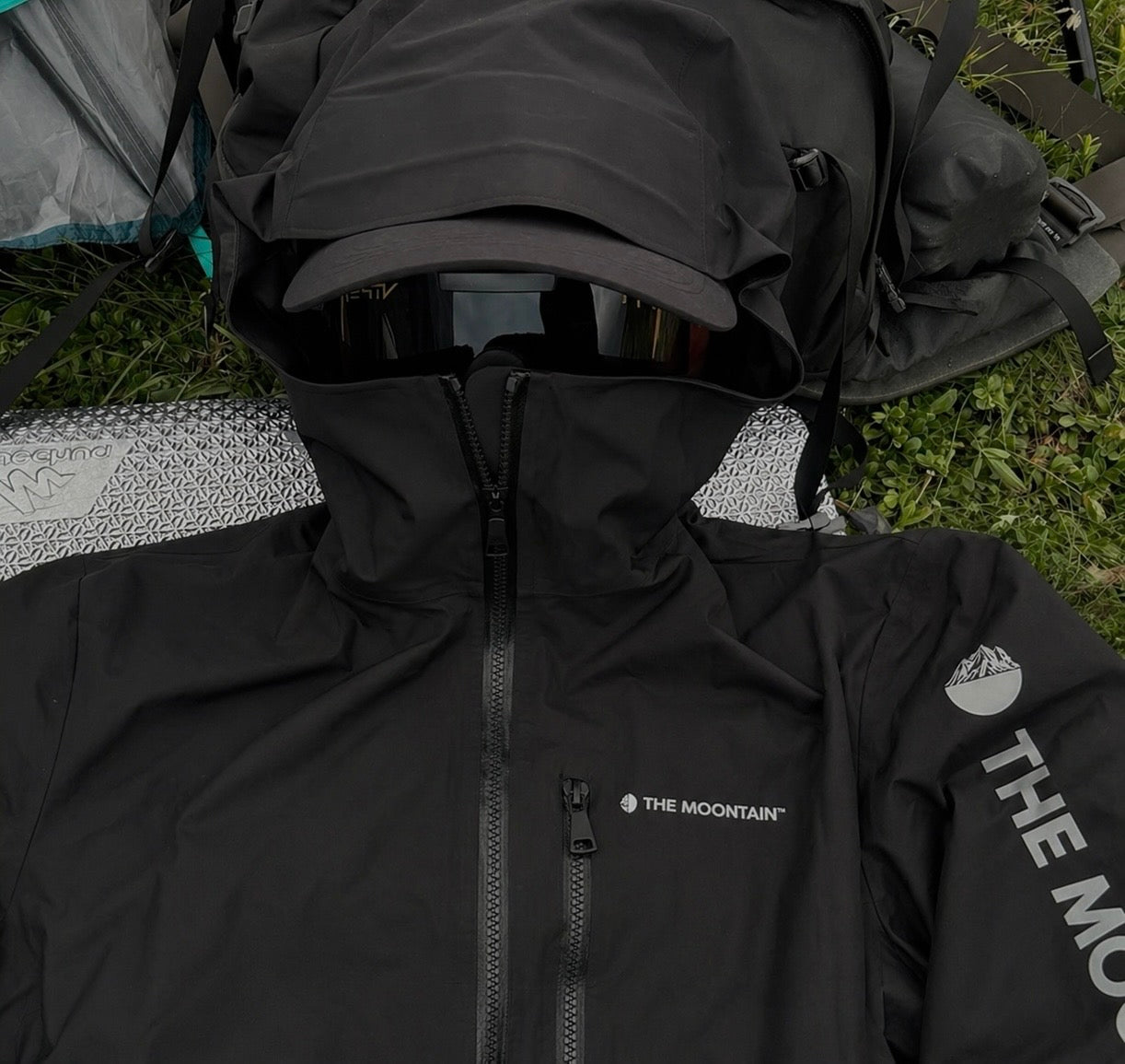 Nocta Windbreaker